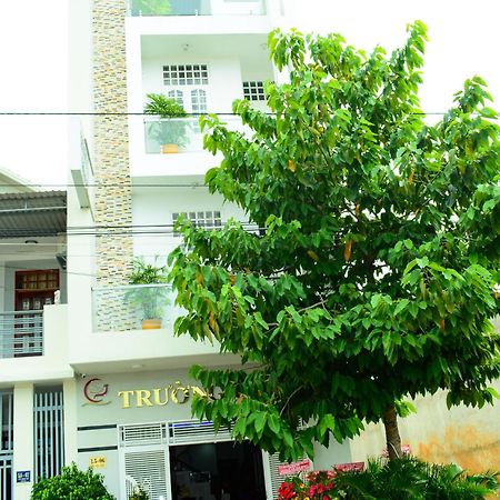 Truong Ca Hotel Фан Тиет Екстериор снимка