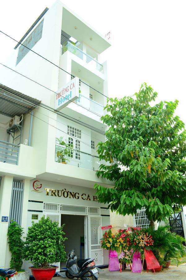 Truong Ca Hotel Фан Тиет Екстериор снимка