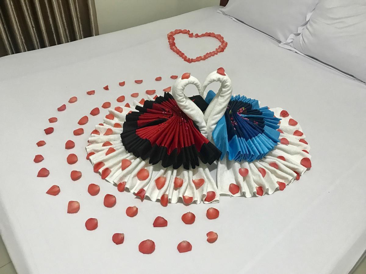 Truong Ca Hotel Фан Тиет Екстериор снимка