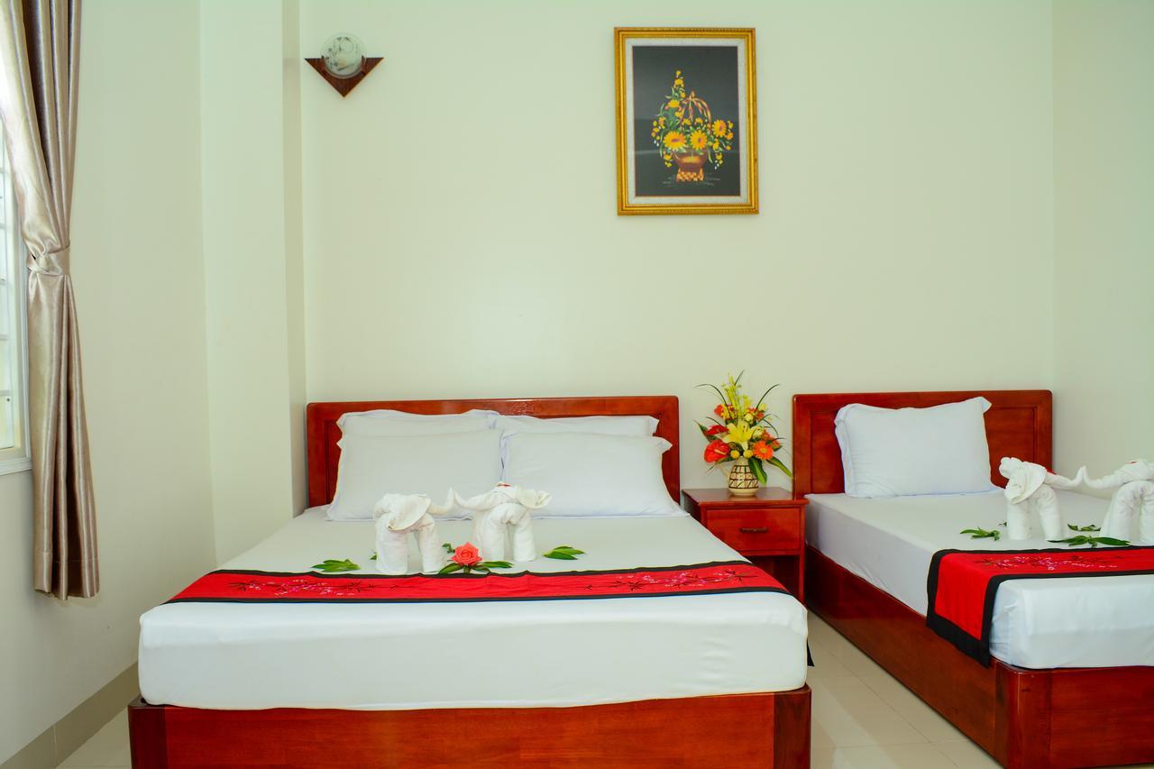 Truong Ca Hotel Фан Тиет Екстериор снимка